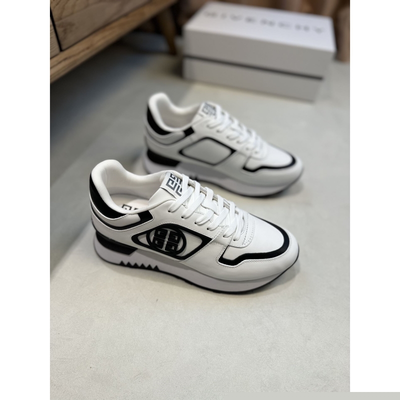 Givenchy Sneakers